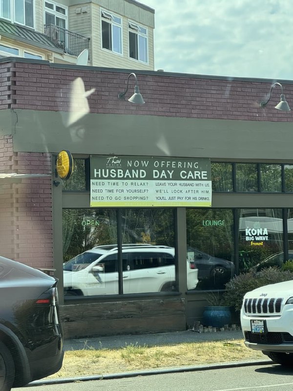a car parked in front of a building