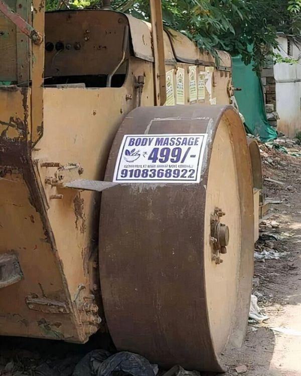 a machine that is sitting on the ground